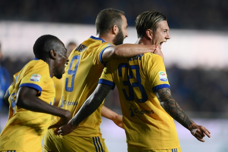 Pin La Juventus accrochée par lAtalanta à Bergame malgré un but signé Federico Bernardeschi. AFP Whatsapp Twitter Facebook Commentaires 0