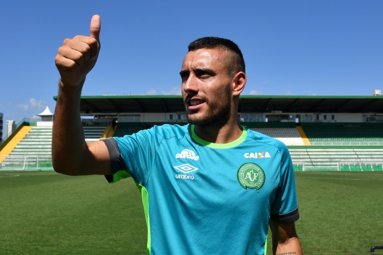 Siguiente Artículo Artículo previo
Pin Ruschel ejercerá como capitán. AFP Whatsapp Twitter Facebook Comentarios 0