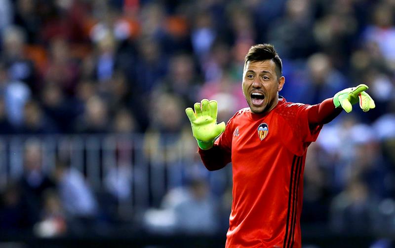 El Valencia le dice adiós a Diego Alves