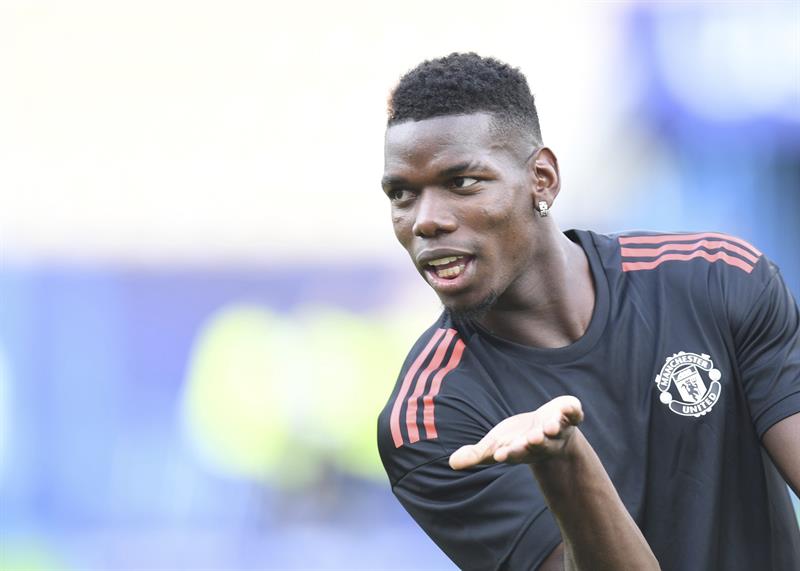 Pin Pogba se lesionó en la primera mitad del partido del United ante el Basilea. EFE Archivo Whatsapp Twitter Facebook Comentarios 1