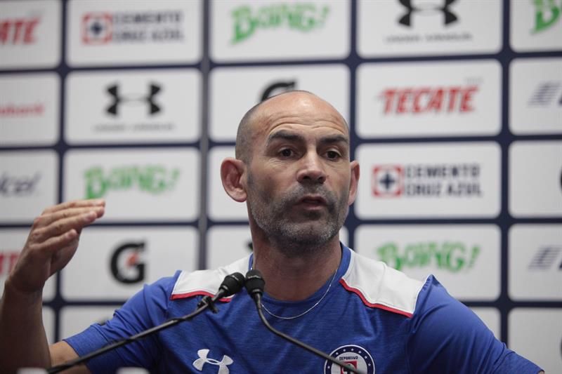 Cruz Azul a derribar 'Paternidad Águila' Cruz Azul a derribar 'Paternidad Águila'