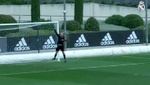 ¿El mejor gol de un 'Clásico' de juveniles?