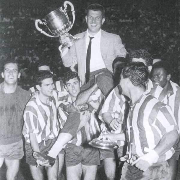Los mejores momentos del Atlético en su historia Atletico-campeon-copa-del-rey-1960--clubatleticodemadrid