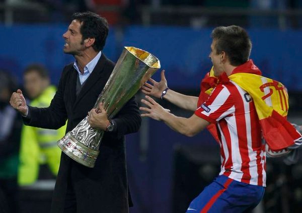 Los mejores momentos del Atlético en su historia Atletico-campeon-de-la-europa-league-2009-10--twitter