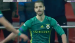 Soldado mantiene al Fenerbahçe en la lucha por la Liga