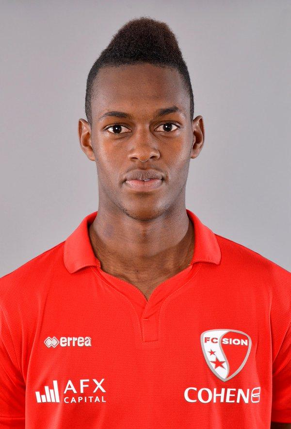 [Imagen: edimilson-fernandez--jugador-del-sion--@fcsion.jpg]