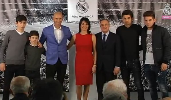 http://thumb.besoccer.com/media/img_news/florentino-perez-junto-a-zidane-y-su-familia--twitter.jpg