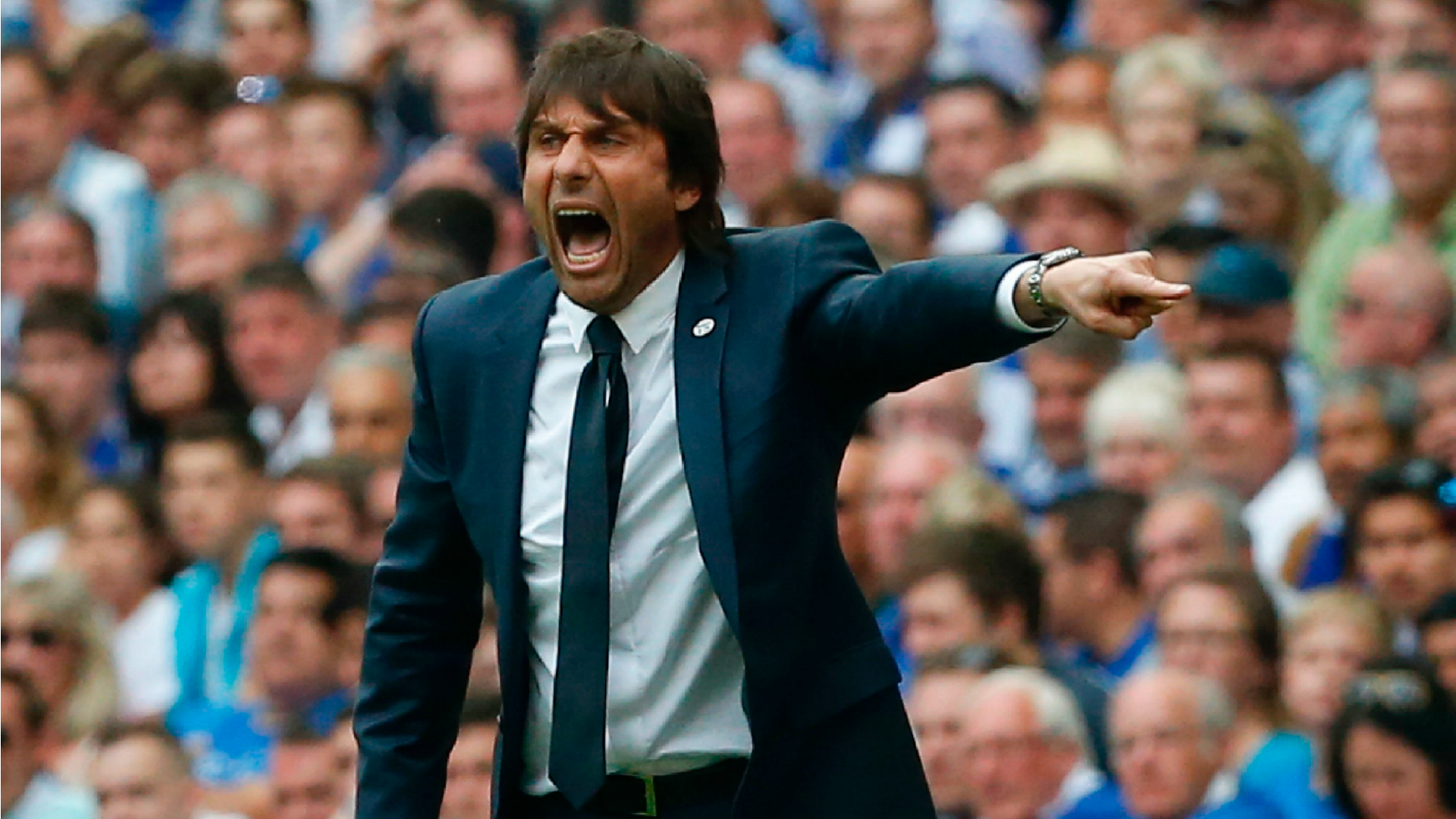 Prochain article Article précédent
Pin Antonio Conte a fait le point sur le mercato de Chelsea. Goal Whatsapp Twitter Facebook Commentaires 1