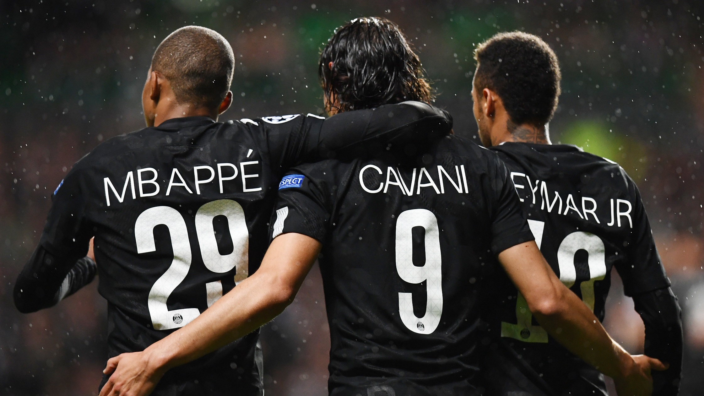 Prochain article Article précédent
Pin Kylian Mbappe Edinson Cavani et Neymar PSG-Celtic. GOAL Whatsapp Twitter Facebook Commentaires 0