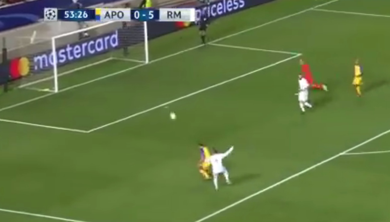 Siguiente Artículo Artículo previo
Pin Cristiano Ronaldo firmó el sexto. BeINSports Whatsapp Twitter Facebook Comentarios 0
