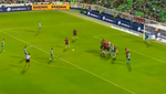 El gol de falta 'a lo Panenka' que puso en pie a México