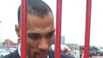 Carew vuelve al fútbol... pero en la pequeña pantalla