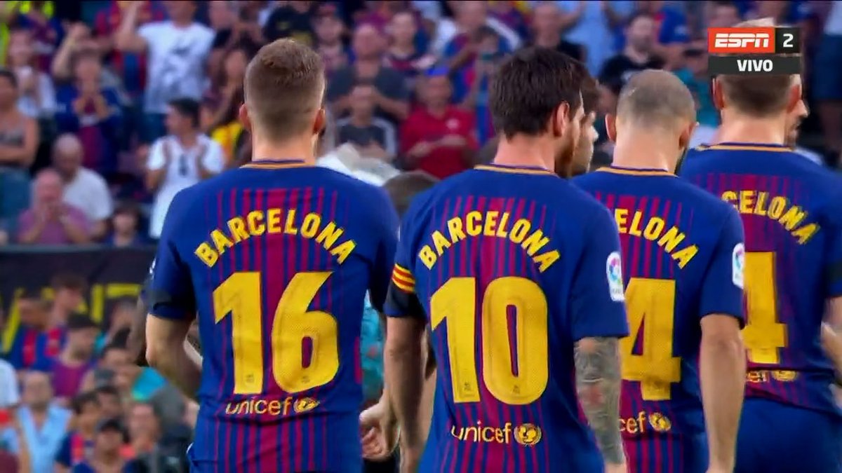 Barcelona derrotó a Betis con un Messi enchufadísimo Barcelona derrotó a Betis con un Messi enchufadísimo