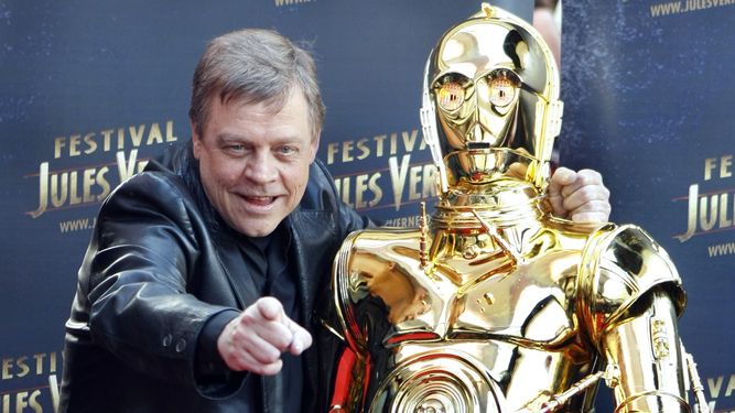 Siguiente Artículo Artículo previo
Pin Mark Hammil ya es nuevo seguidor del Wolverhampton. EFE Whatsapp Twitter Facebook Comentarios 2