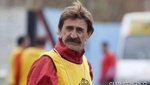 Pablo Vicó, el técnico que vive en el estadio de su club