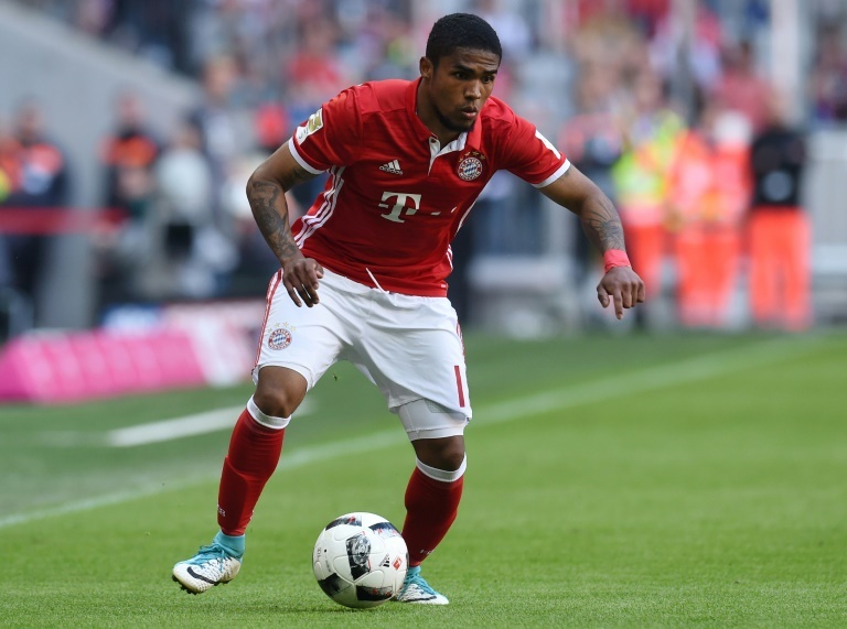 Douglas Costa S Agent Sees Player S Future Away From Bayern