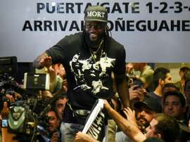 Adebayor seguirá en Olimpia. AFP