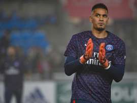 Areola no parece haber salido contento del PSG. AFP/Archivo