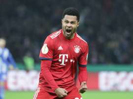 Gnabry dio vida al Bayern con su doblete. AFP