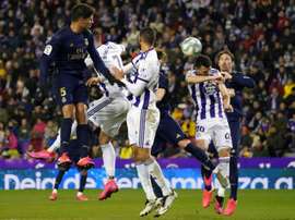 Le Real Madrid l'emporte et prend la tête de la Liga. EFE