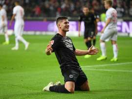El Madrid busca alternativas si no puede fichar a Jovic. AFP