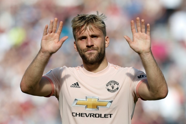 Luke Shaw Praised For Giving His Shirt To A Man Utd Fan Post Defeat