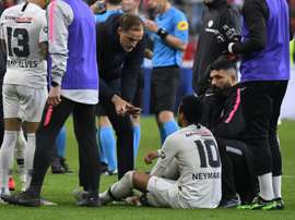 Neymar se quedó fuera de la convocatoria ante el Pau. AFP