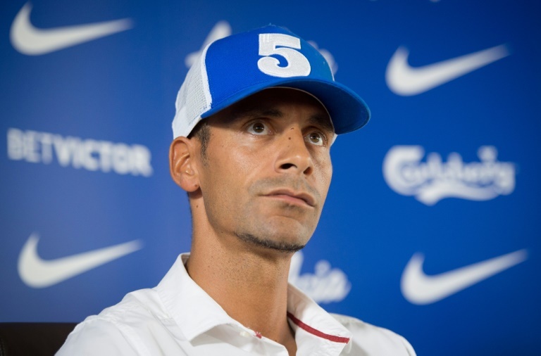 Ferdinand Explains Boxing Move