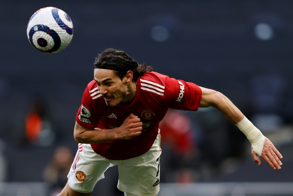 Neville reconnait s'être trompé sur Cavani