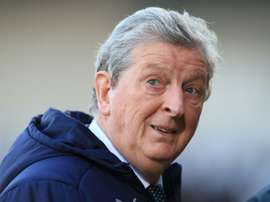 Roy Hodgson se quedó sin dos refuerzos importantes. AFP