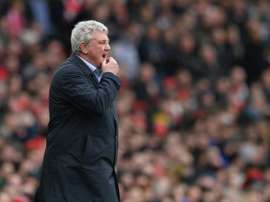 Steve Bruce deja el Sheffield Wednesday. AFP