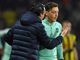 Emery criticó la actitud de Özil. AFP