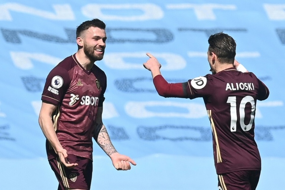 Leeds surprend Manchester City à 10 contre 11. AFP