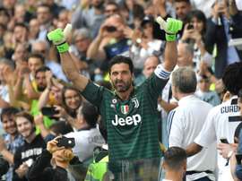 Buffon superará a Maldini y se convertirá en historia de la Serie A. AFP