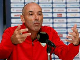 Le Guen se encargará del equipo desde el banquillo y los despachos. AFP