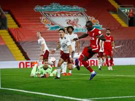 Des Gunners déçus après la défaite à Anfield. EFE