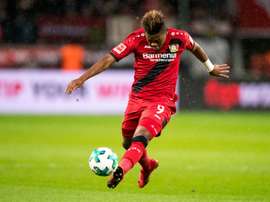 Leon Bailey, de nuevo en la órbita del Chelsea. AFP