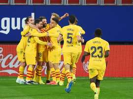 Le Barça s'impose sans briller avant Paris. EFE