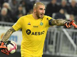 Puel veut réveiller Ruffier. AFP