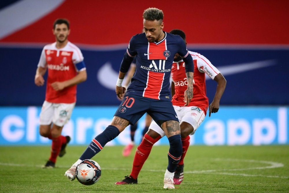Detienen a un hombre tras irrumpir en la propiedad de Neymar. AFP