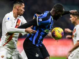 Smalling regresará a Mánchester al final de curso. AFP
