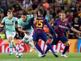 El Inter ya acepta jugadores a cambio. AFP