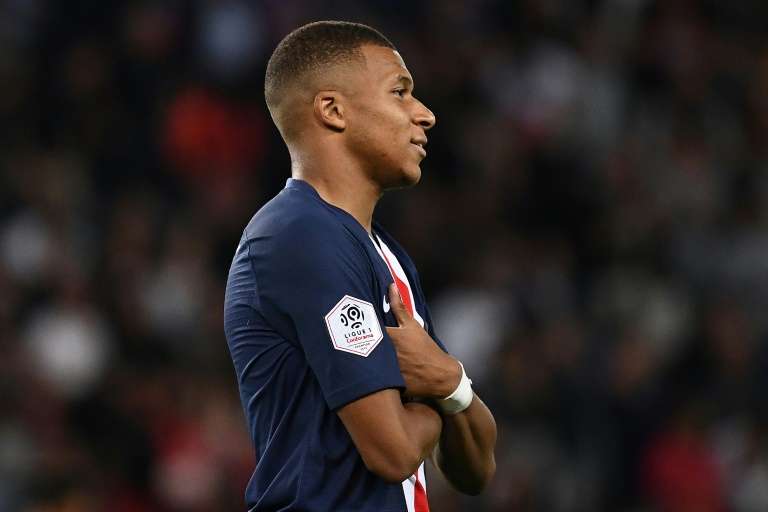 El Madrid dio el primer paso para el futuro fichaje de Mbappé.