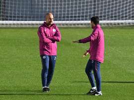 Guardiola podría hacer con Arteta como hizo con Tito Vilanova. AFP