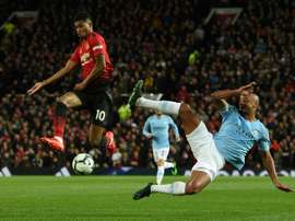 El Manchester City y el United se enfrentan. AFP