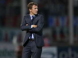 Arrubarrena, despedido por un empate. EFE