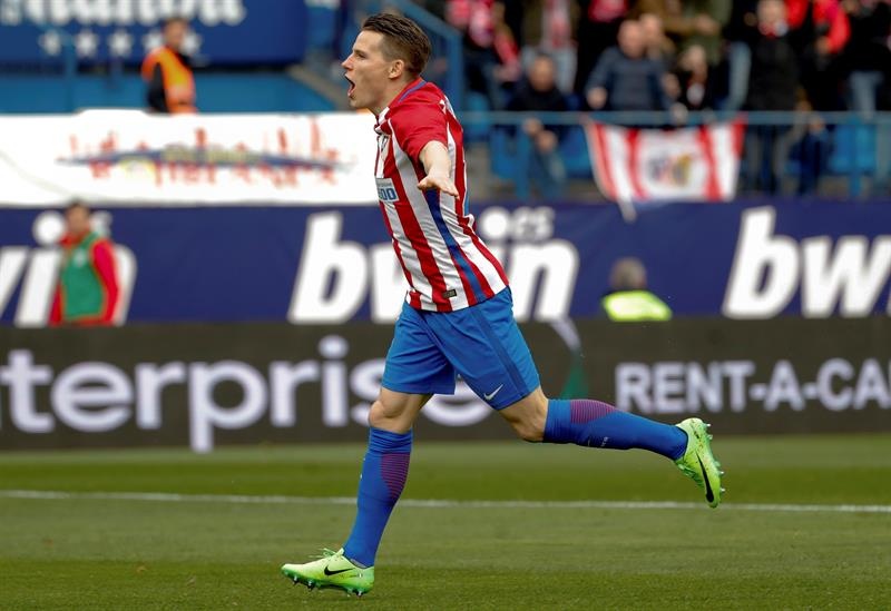 L Atletico Recoit Une Superbe Offre D Un Club Chinois Pour Gameiro