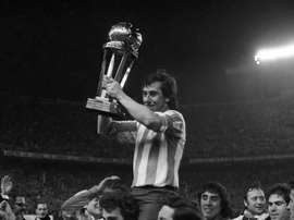 CONMEBOL y UEFA estudian la opción. EFE