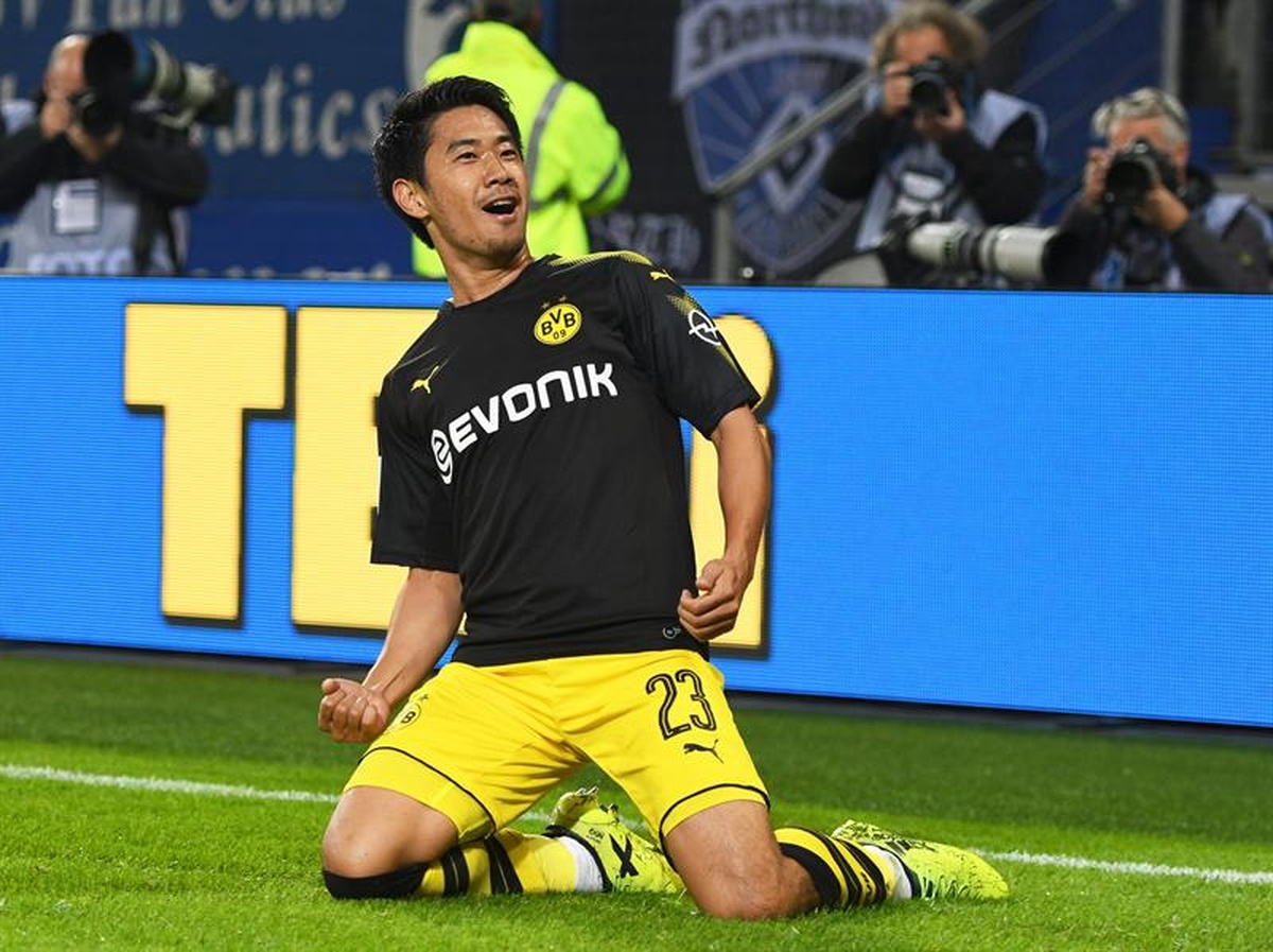 Kagawa Joins Mata S Common Goal Kagawa Joins Mata S Common Goal