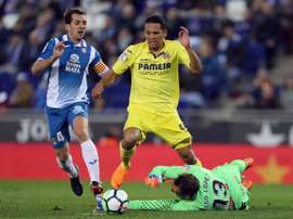 Diego López despidió a Víctor Sánchez y Javi López entre elogios. EFE